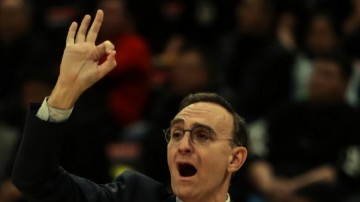 世界杯手机观看-恭喜辽篮单场得分首过百+12人全登场，大胜四川52分止住4连败颓势